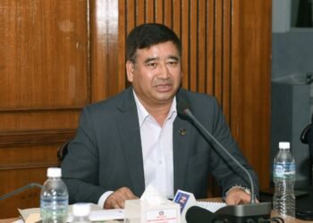 Tourism Minister claims Nepali sky is safe for aviation