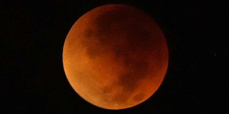 Total lunar eclipse occurring on November 8
