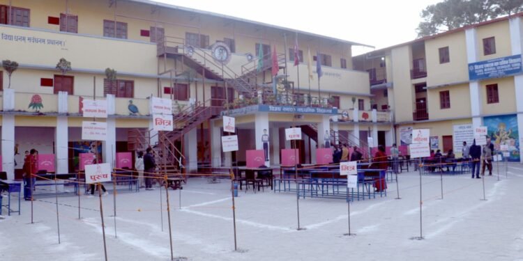 No need to stand in line for disabled people, senior citizens in voting