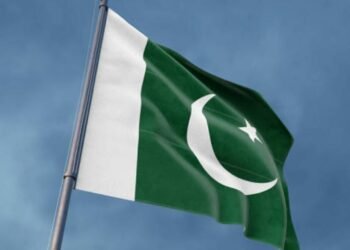 More than 90 killed in Pakistan mosque blast