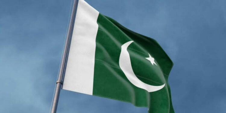 More than 90 killed in Pakistan mosque blast