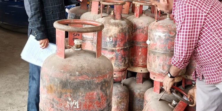 Sale of substandard LPG cylinders prohibited