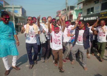 Holi’s Jogira song fading gradually