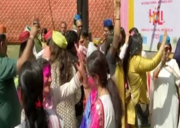 Nepali Embassy in India celebrates Holi