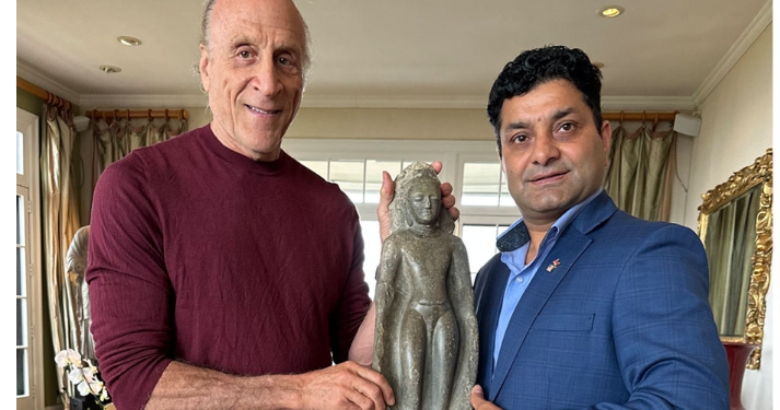 Buddha’s historic idol sent to Nepal