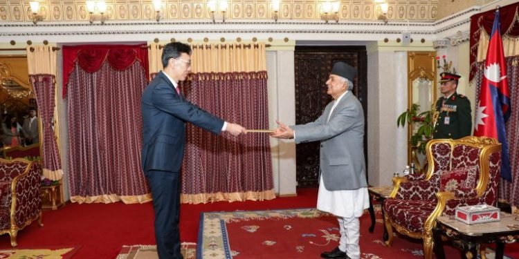 Ambassador of South Korea presents Letters of Credence to President