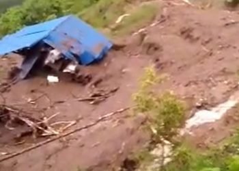 Displaced families living under open sky