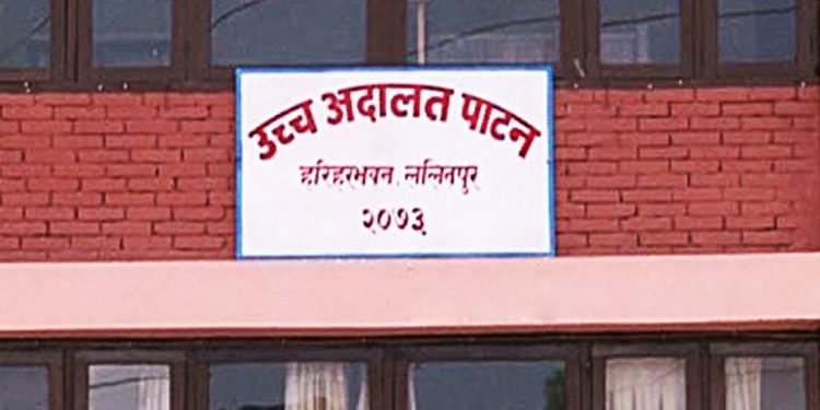 High Court Patan orders allowing all those who take shipbuilding test to apply for manufacturing exam