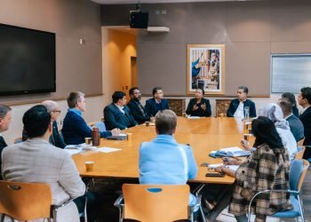 US Ambassador Thompson meets with AmCham Nepal representatives