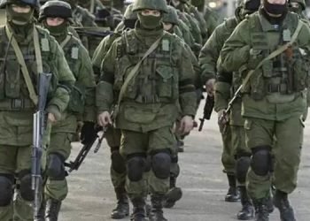 What lures Nepali youths into Russian army?