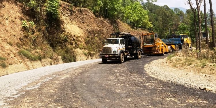 Koshi Highway resumes after two days