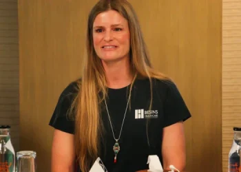 Australian climber Pepper embarks on ascent of 14 8,000m peaks without O2