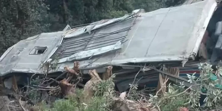 Nisikhola bus accident: death toll reaches nine, identity of all deceased ascertained