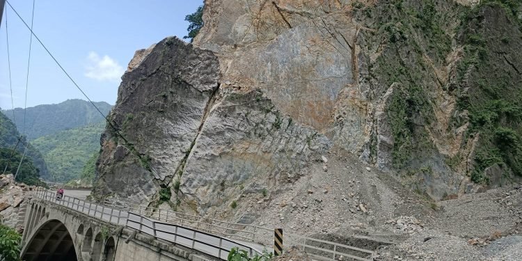 Bridge construction along Narayangadh-Muglin road section in full swing