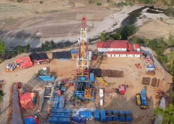 Petroleum exploration: Drilling reaches 218 metres underground