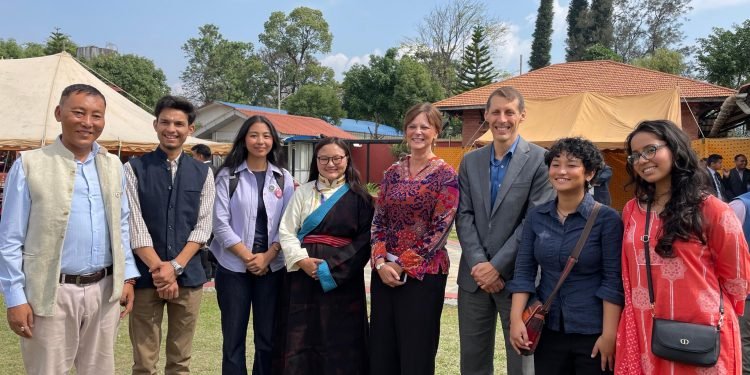 Australian Ambassador Volk celebrates World Environment Day with Nepali officials