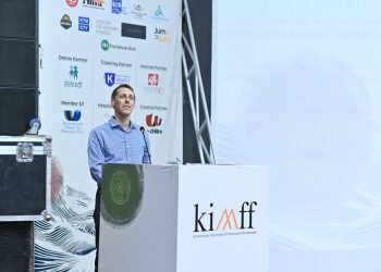 Charge d’affaires Meeks attends closing ceremony of KIMMF