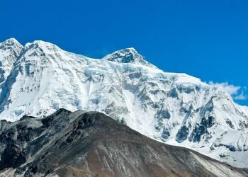 French climber McKenzie makes historic ascent of Cho Oyu through Nepal side