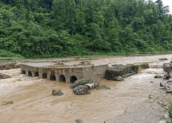 Gorkha-Aarughat road blocked for traffic