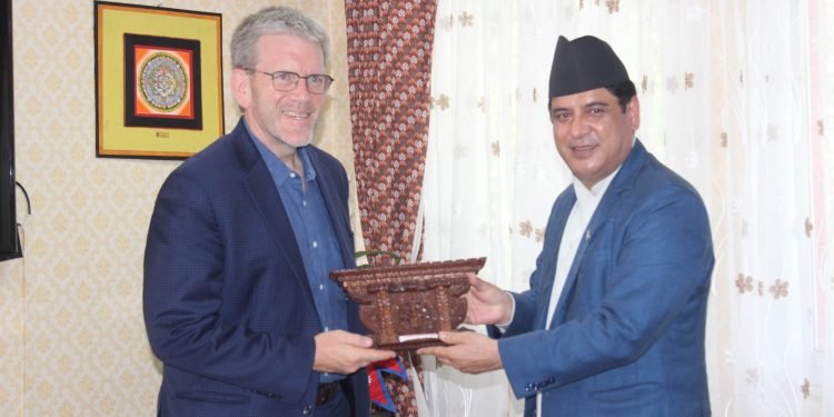 US Ambassador pays courtesy call on Industry Minister