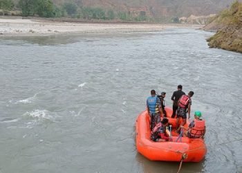 Car that fell into Sunkoshi river retrieved; three still missing
