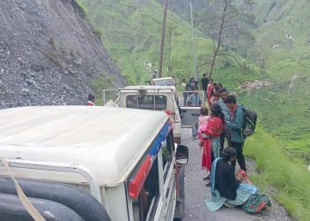 Gamgadhi-Tarapani-Sorukot roadway disrupted due to landslide