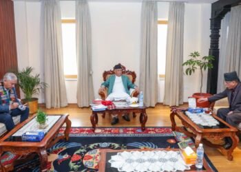 PM Oli meets leaders Deuba, Dahal