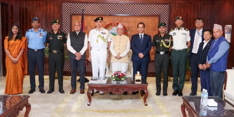 Indian defence trainees call on Prime Minister Oli