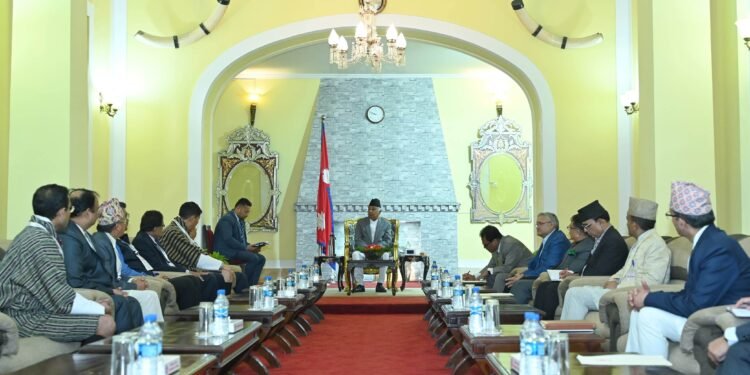 Chief Election Commissioners from various SAARC nations call on President