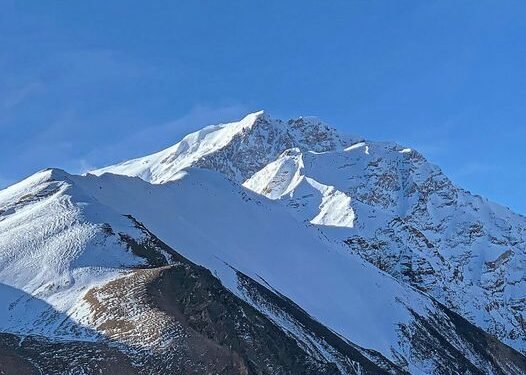 Seven Summit Treks’ team progresses towards summit of Shishapangma