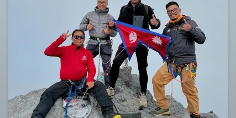 Four Brothers from Nepal Successfully Summit Indonesia’s Carstensz Pyramid