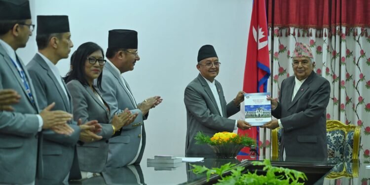Election Commission and Women Commission submit annual reports to President