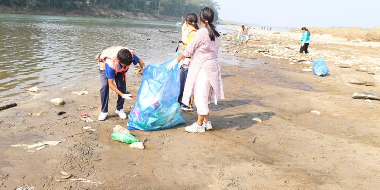 Rapti River clean up to protect aquatic animals