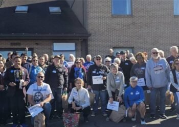 US voting today amid tough competition