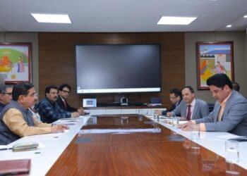 Industry Minister Bhandari meets with Indian Minister of Consumer Affairs