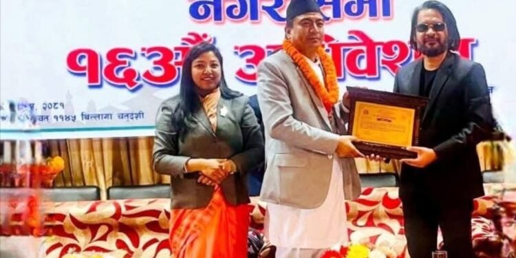 Kathmandu Metropolitancity Ward-4 Chairman Maharjan receives Prestigious Local Service Excellence Award