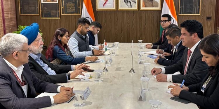 Construction of Siliguri-Jhapa petroleum pipeline discussed