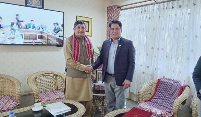 Minister Bhandari urges Pakistan govt for increased trade activities in Nepal