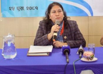 Education Minister pledges to connect Yoga to classroom