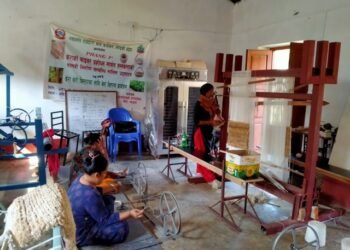 Handicraft items from banana fiber in Kaligandaki