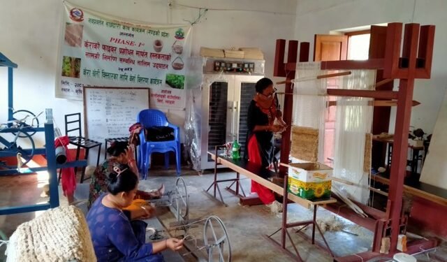 Handicraft items from banana fiber in Kaligandaki