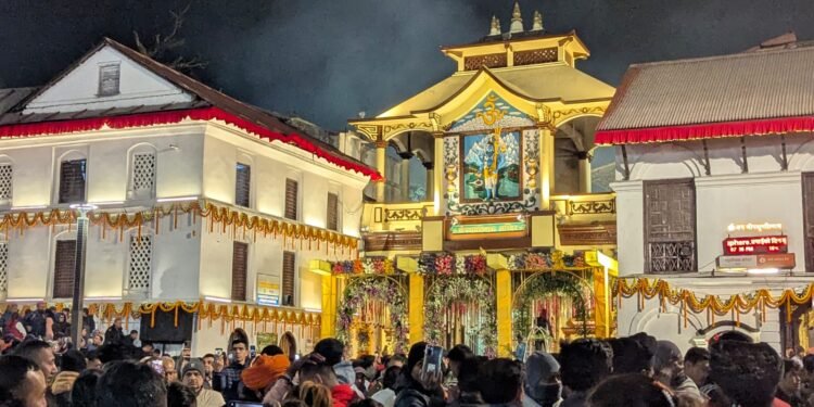 Devotees throng Shiva shrines across country on Mahashivaratri