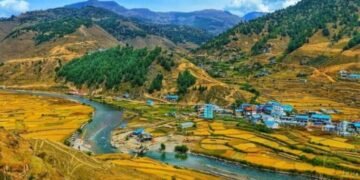 Study team arrives at Sinja Valley