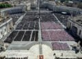 Huge crowds flock to Vatican for Pope Francis’s funeral