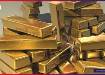 Gold price drops marginally