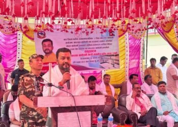 Minister vows resolving drinking water problem in Kalaiya
