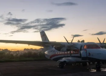 Summit Air plane makes emergency landing at TIA after technical issues