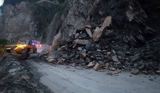 Dry landslide blocks Narayangadh-Muglin road section