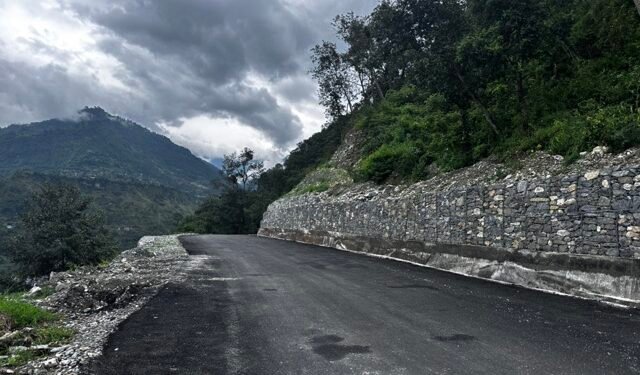 Baglung-Beni road repaired at a cost of Rs 3.21 million