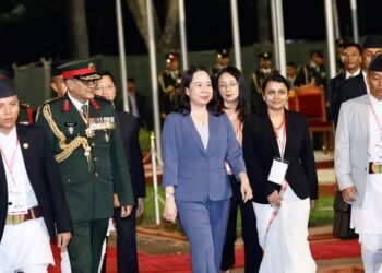 Vice President of Vietnam returns home